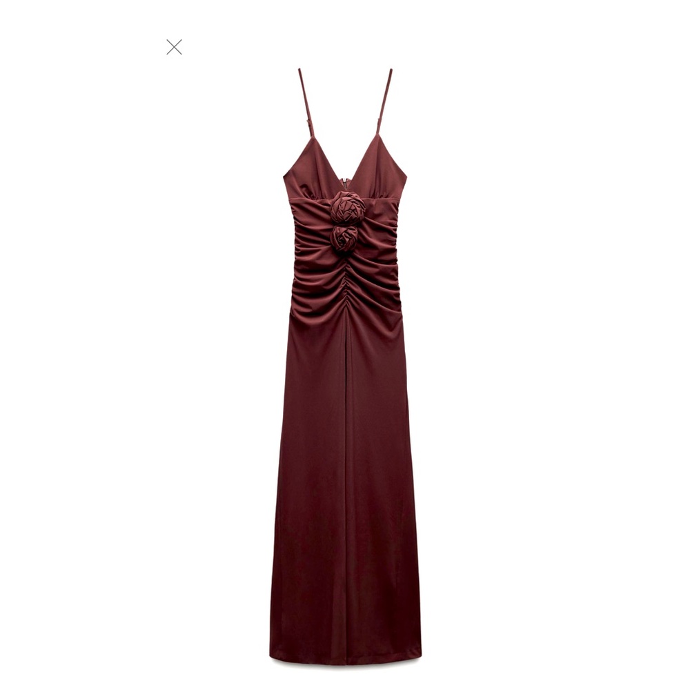 ZARA TEXTURED FLORAL MIDI DRESS Size XS
Burgundy